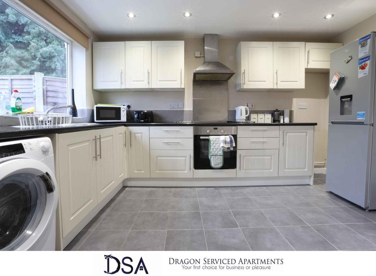 ברמינגהאם Solihull/Nec/Airport 3 Bedroom Semi-Detached House מראה חיצוני תמונה