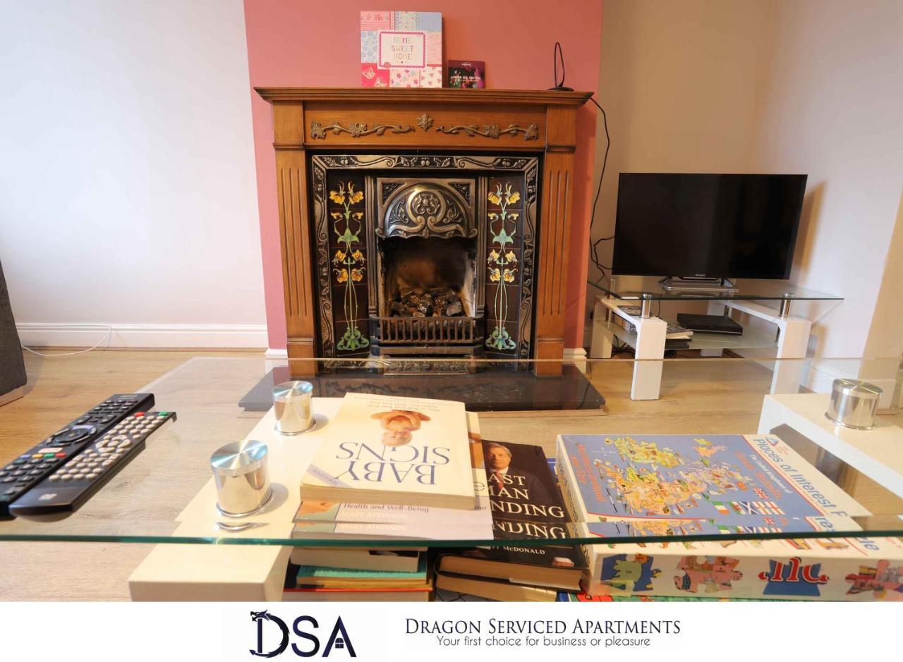 ברמינגהאם Solihull/Nec/Airport 3 Bedroom Semi-Detached House מראה חיצוני תמונה