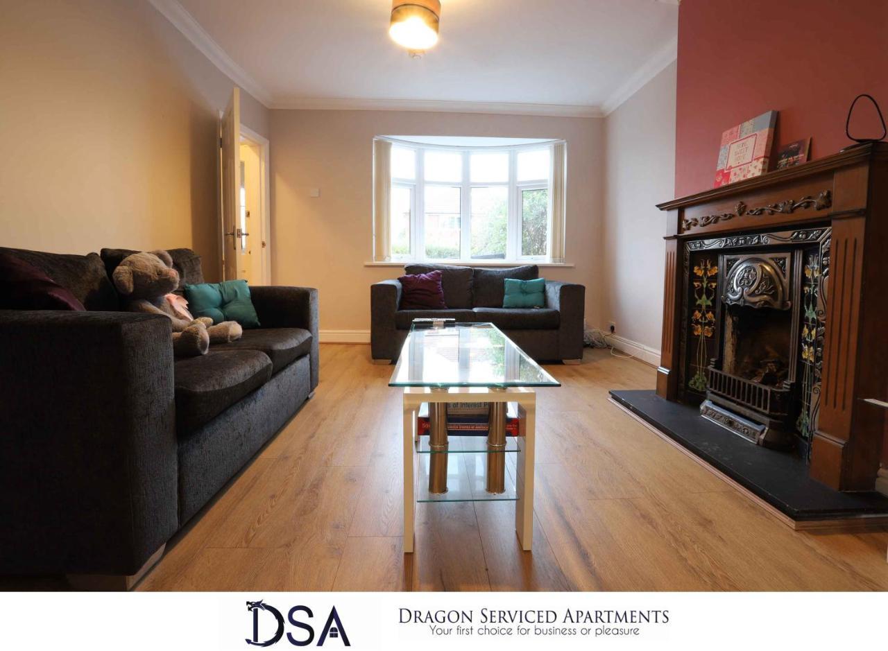ברמינגהאם Solihull/Nec/Airport 3 Bedroom Semi-Detached House מראה חיצוני תמונה